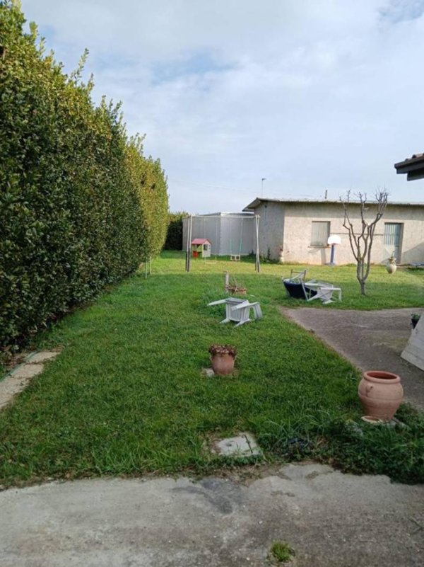appartamento in vendita a Civitanova Marche in zona San Marone