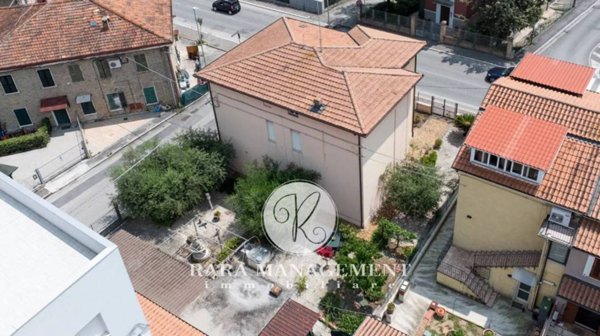 casa indipendente in vendita a Civitanova Marche in zona San Marone