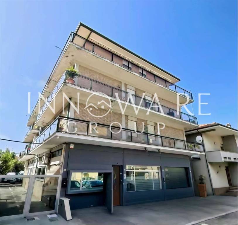 appartamento in vendita a Civitanova Marche in zona San Marone