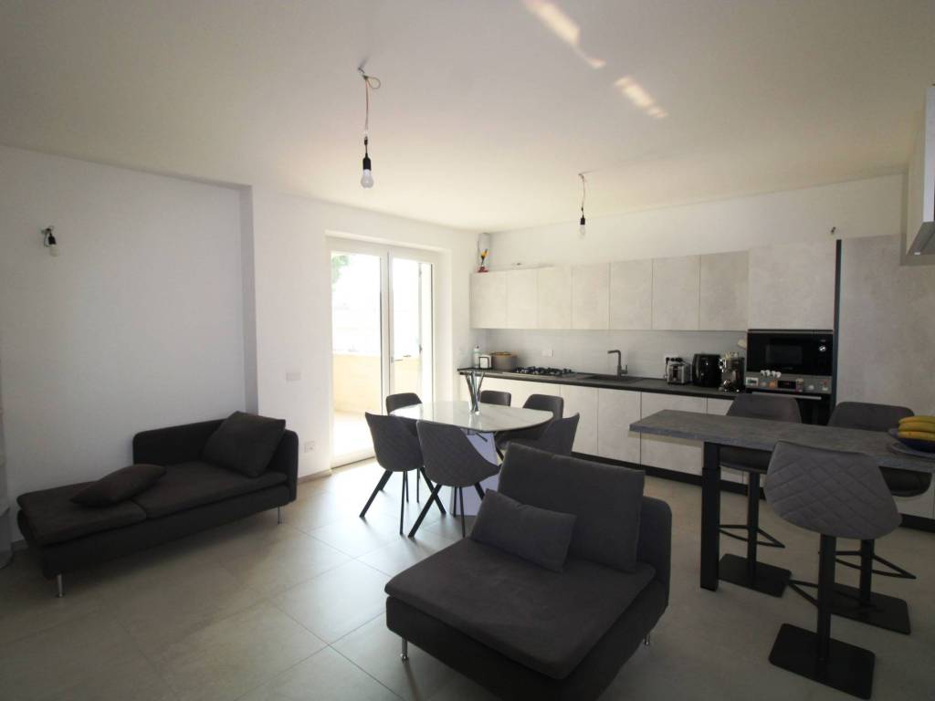 appartamento in vendita a Civitanova Marche in zona San Marone
