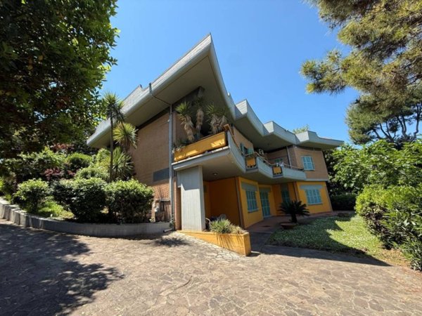 casa indipendente in vendita a Civitanova Marche