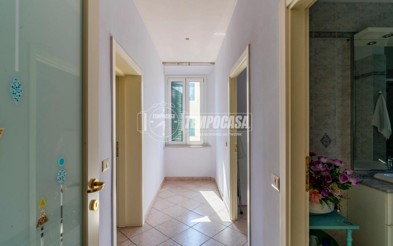 appartamento in vendita a Civitanova Marche in zona San Marone