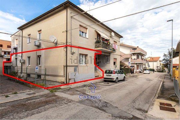 appartamento in vendita a Civitanova Marche in zona San Marone