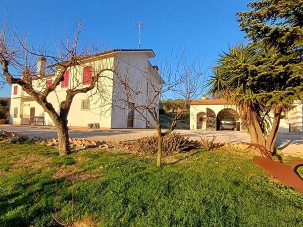 casa indipendente in vendita a Civitanova Marche