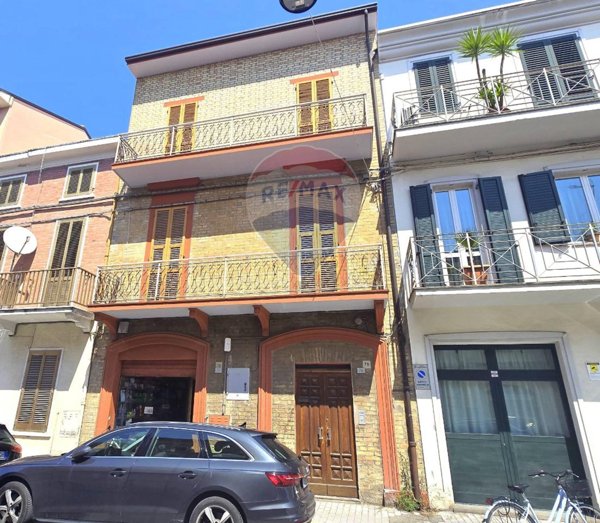 casa indipendente in vendita a Civitanova Marche