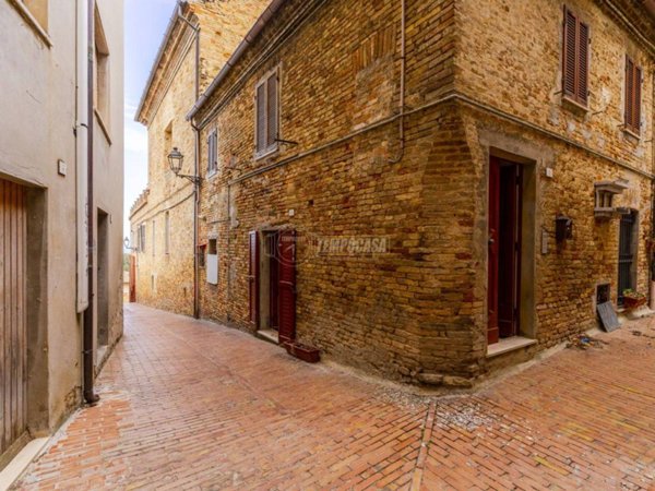 casa indipendente in vendita a Civitanova Marche