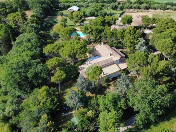 casa indipendente in vendita a Civitanova Marche