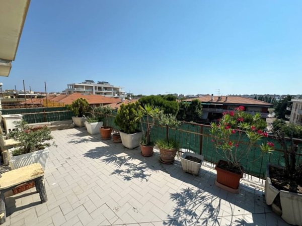 appartamento in vendita a Civitanova Marche in zona San Marone