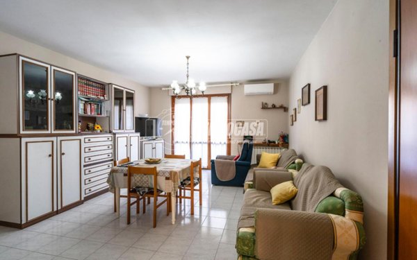 appartamento in vendita a Civitanova Marche in zona Santa Maria Apparente