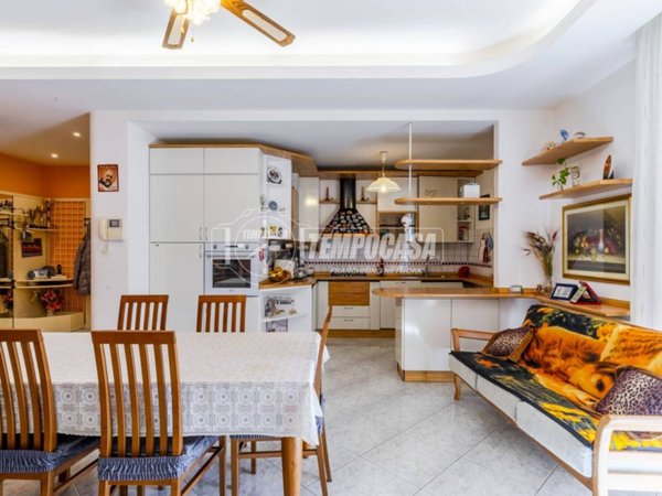 casa indipendente in vendita a Civitanova Marche