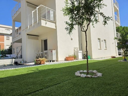 appartamento in vendita a Civitanova Marche in zona Fontespina