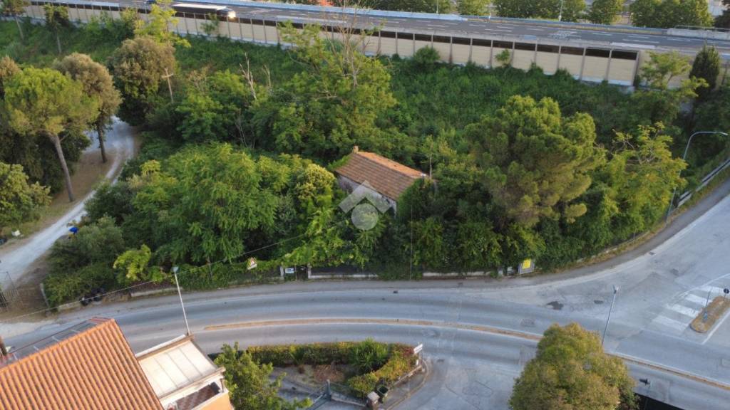 casa indipendente in vendita a Civitanova Marche