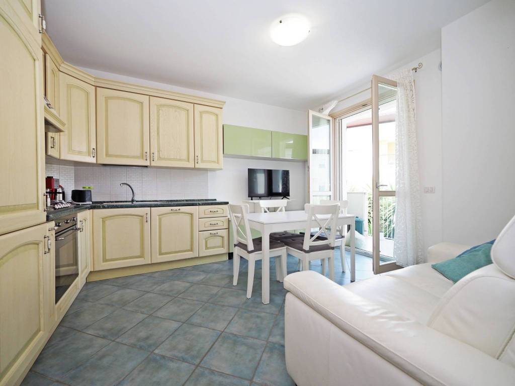 appartamento in vendita a Civitanova Marche in zona San Marone