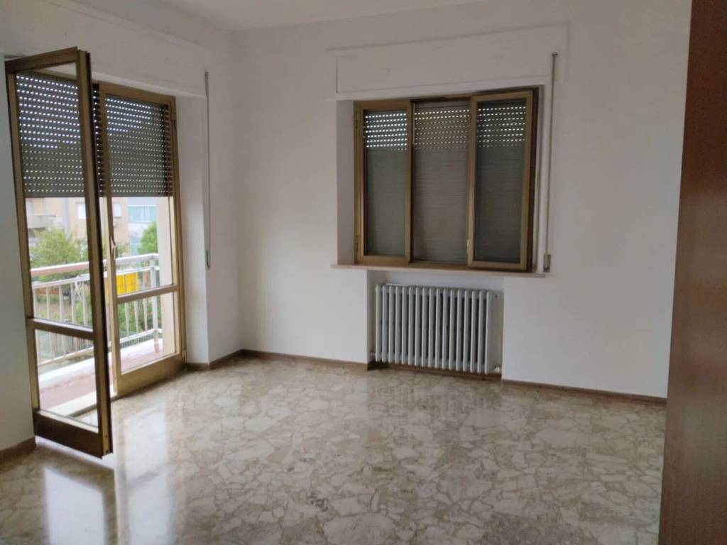 appartamento in vendita a Civitanova Marche in zona San Marone
