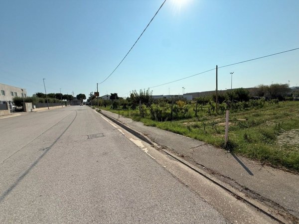 terreno edificabile in vendita a Civitanova Marche