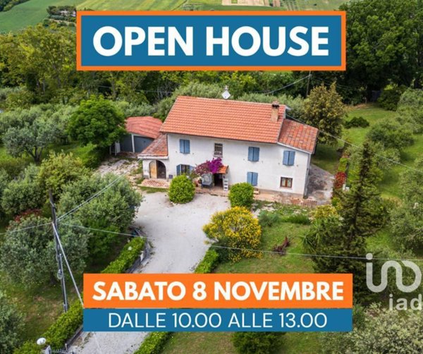 casa indipendente in vendita a Civitanova Marche