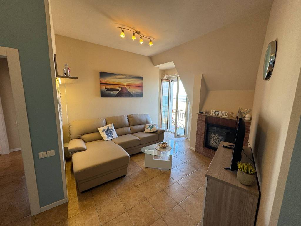 appartamento in vendita a Civitanova Marche in zona Fontespina