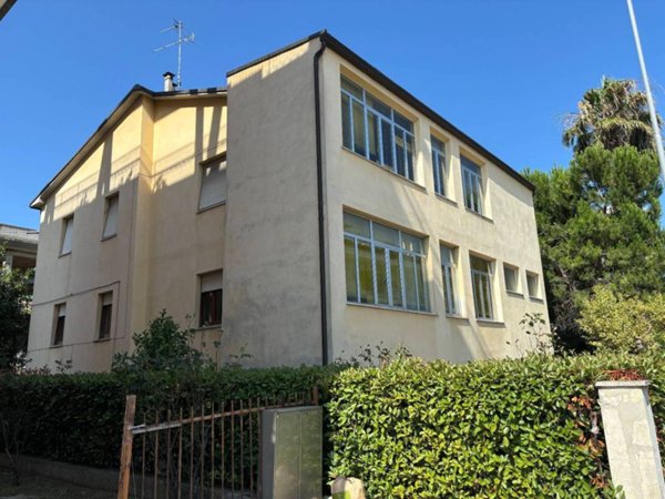 casa indipendente in vendita a Civitanova Marche in zona San Marone