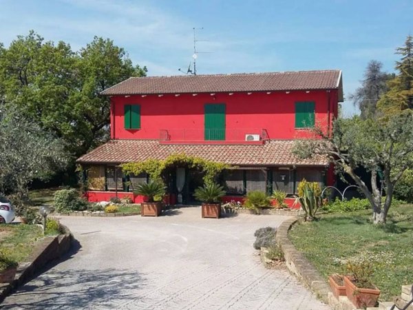 casa indipendente in vendita a Civitanova Marche