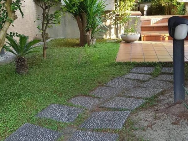casa indipendente in vendita a Civitanova Marche in zona San Marone