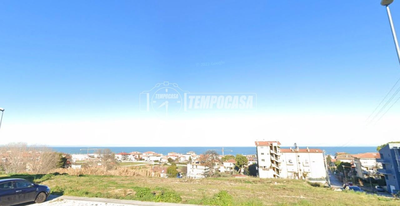 casa indipendente in vendita a Civitanova Marche