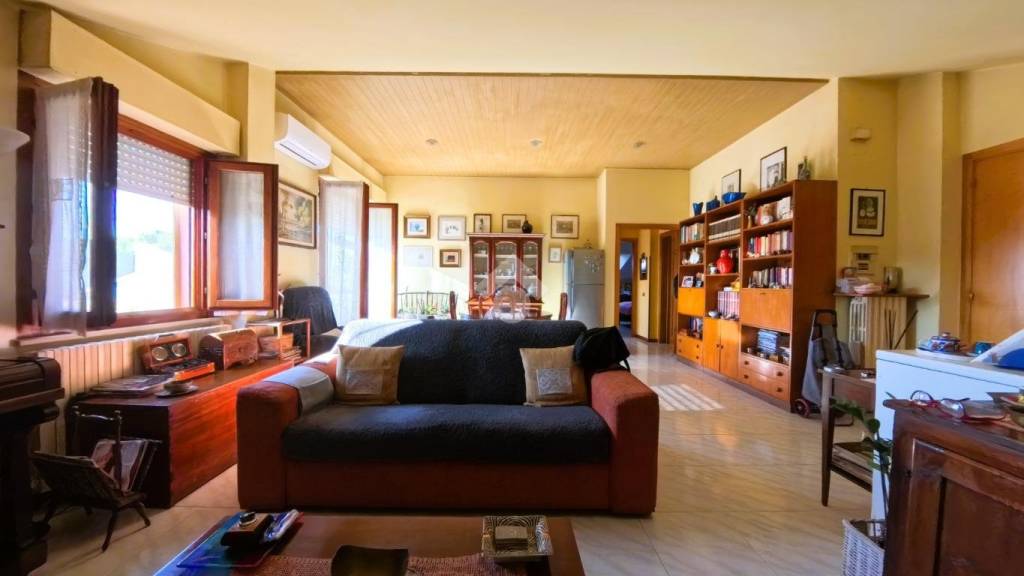 appartamento in vendita a Civitanova Marche in zona San Marone