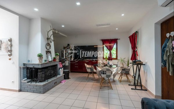 casa indipendente in vendita a Civitanova Marche