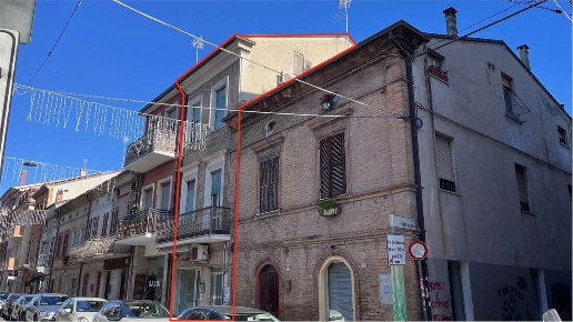 casa indipendente in vendita a Civitanova Marche