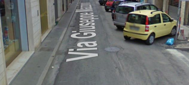 locale commerciale in vendita a Civitanova Marche