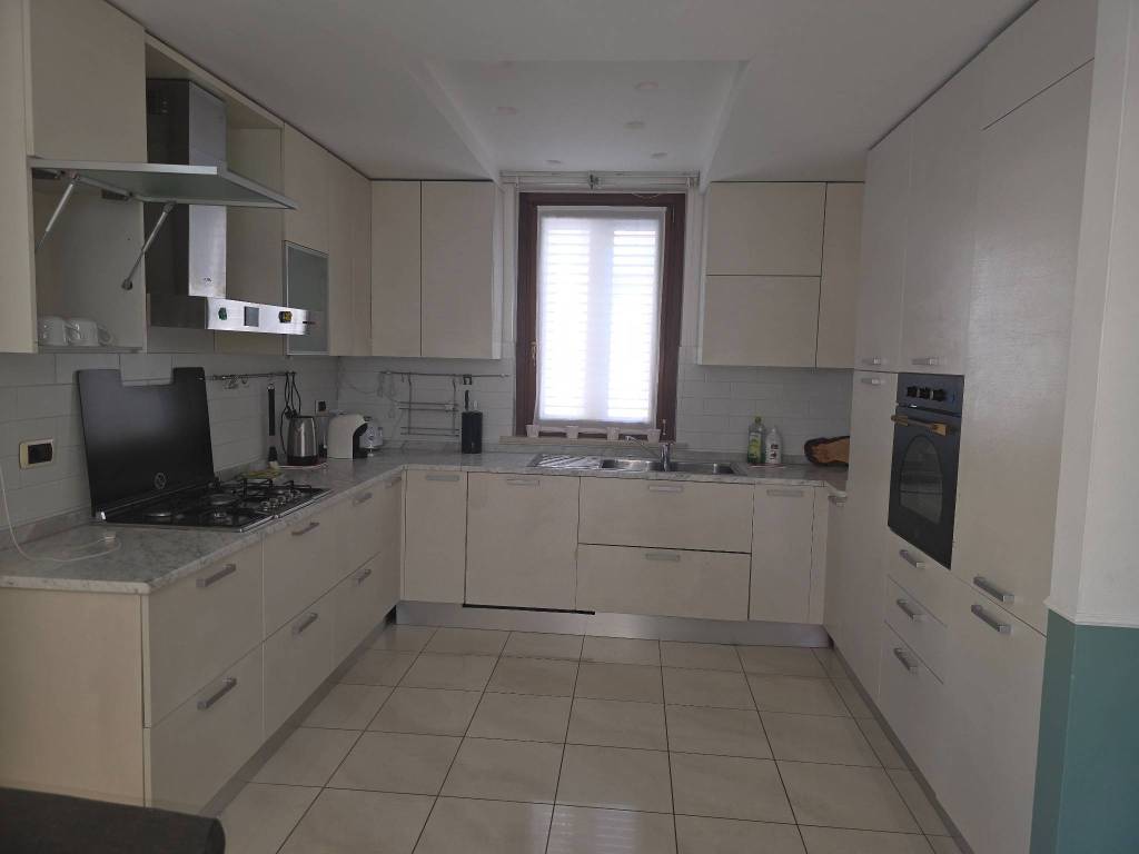 casa indipendente in vendita a Civitanova Marche