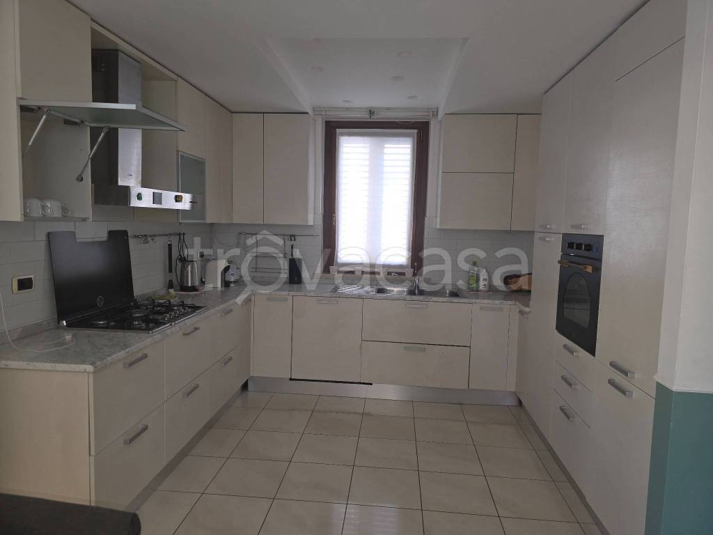 casa indipendente in vendita a Civitanova Marche