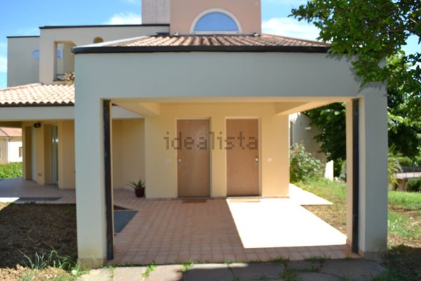 appartamento in vendita a Civitanova Marche in zona Santa Maria Apparente