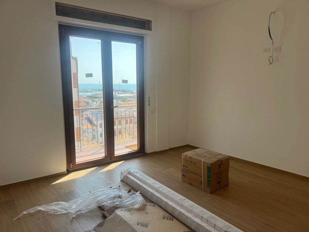 appartamento in vendita a Civitanova Marche in zona Porto Civitanova