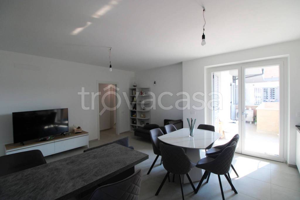 appartamento in vendita a Civitanova Marche in zona San Marone