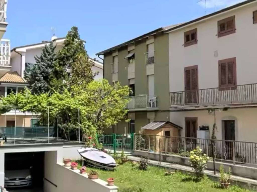 casa indipendente in vendita a Civitanova Marche