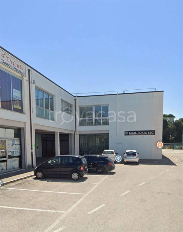 negozio in vendita a Civitanova Marche