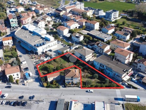 terreno agricolo in vendita a Civitanova Marche in zona San Marone