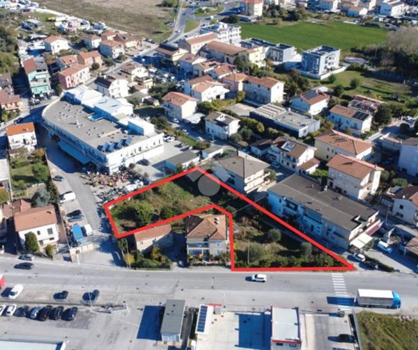 terreno edificabile in vendita a Civitanova Marche
