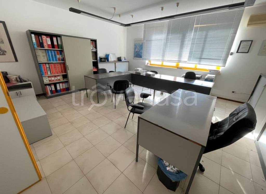 ufficio in vendita a Civitanova Marche