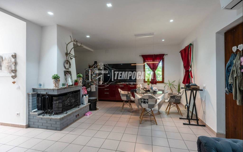 casa indipendente in vendita a Civitanova Marche