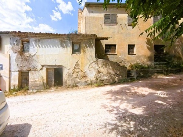 casa indipendente in vendita a Civitanova Marche in zona Fontespina