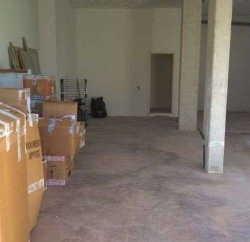 locale commerciale in vendita a Civitanova Marche in zona Santa Maria Apparente