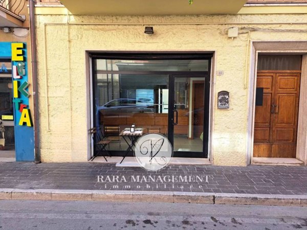 negozio in vendita a Civitanova Marche in zona San Marone