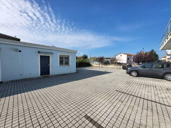 appartamento in vendita a Civitanova Marche in zona San Marone