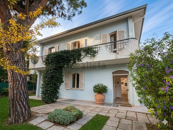 casa indipendente in vendita a Civitanova Marche