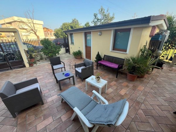 casa indipendente in vendita a Civitanova Marche