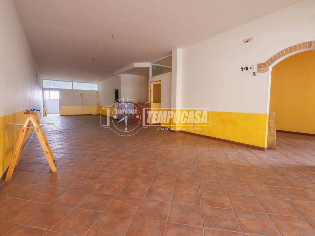 negozio in vendita a Civitanova Marche