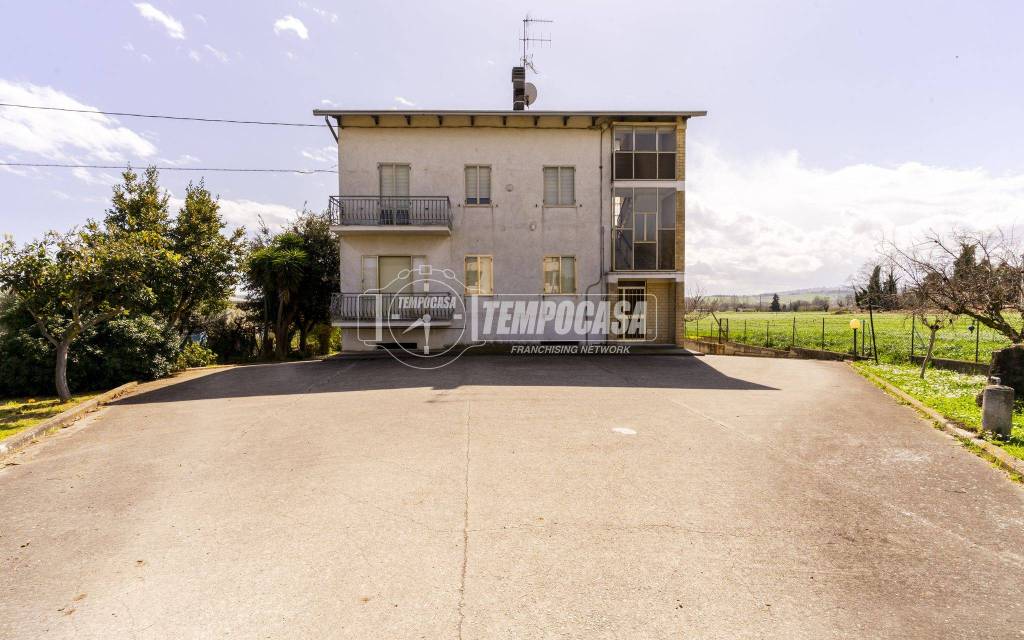 appartamento in vendita a Civitanova Marche in zona Santa Maria Apparente