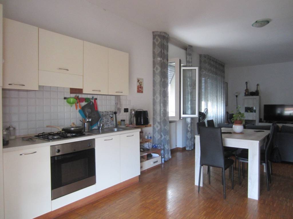 appartamento in vendita a Civitanova Marche in zona San Marone