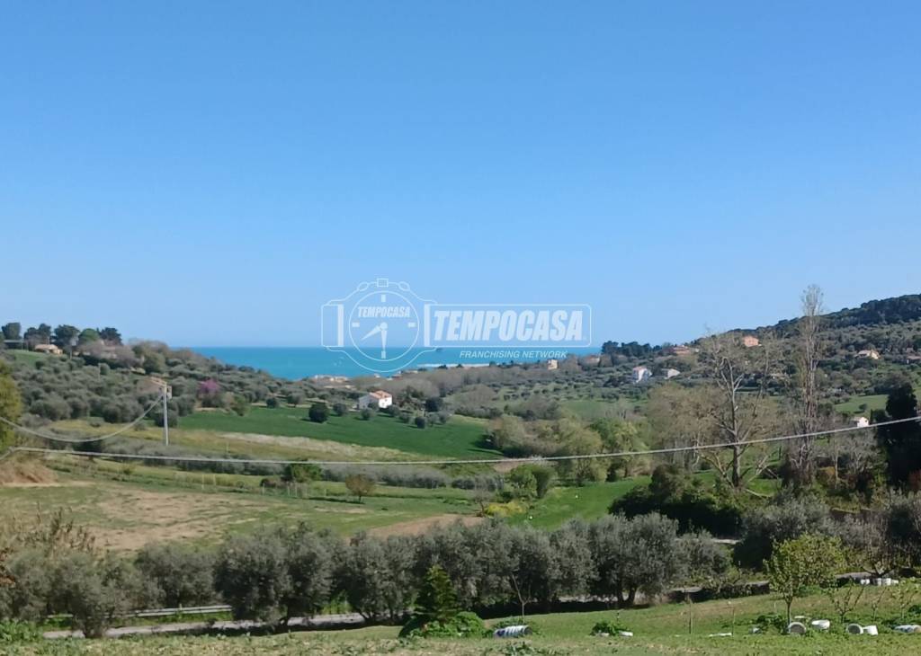 casa indipendente in vendita a Civitanova Marche